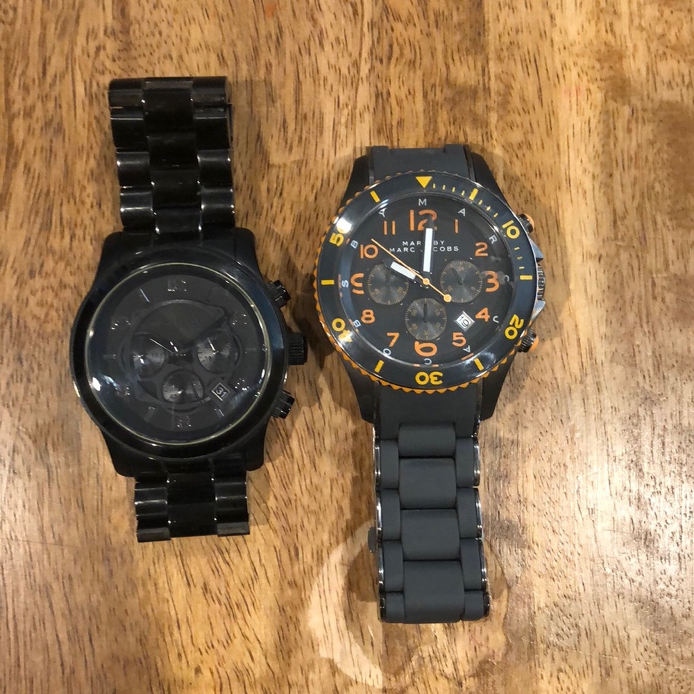 Bundle two watches